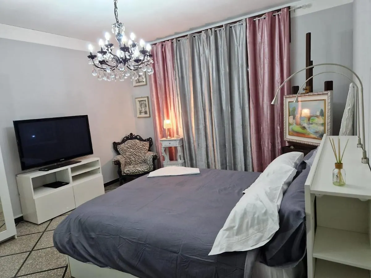 Lo Sciuro Bed & Breakfast Busto Arsizio 0*,  Italy